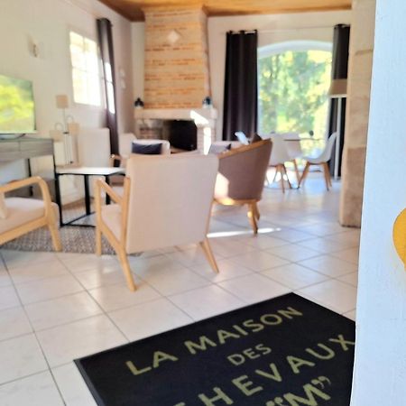 La Maison Des Chevaux Eu (Sena Marítimo) Exterior foto